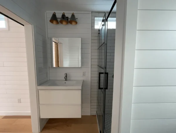 Multi Unit 3 Bedroom Shipping Container Home - Image 22