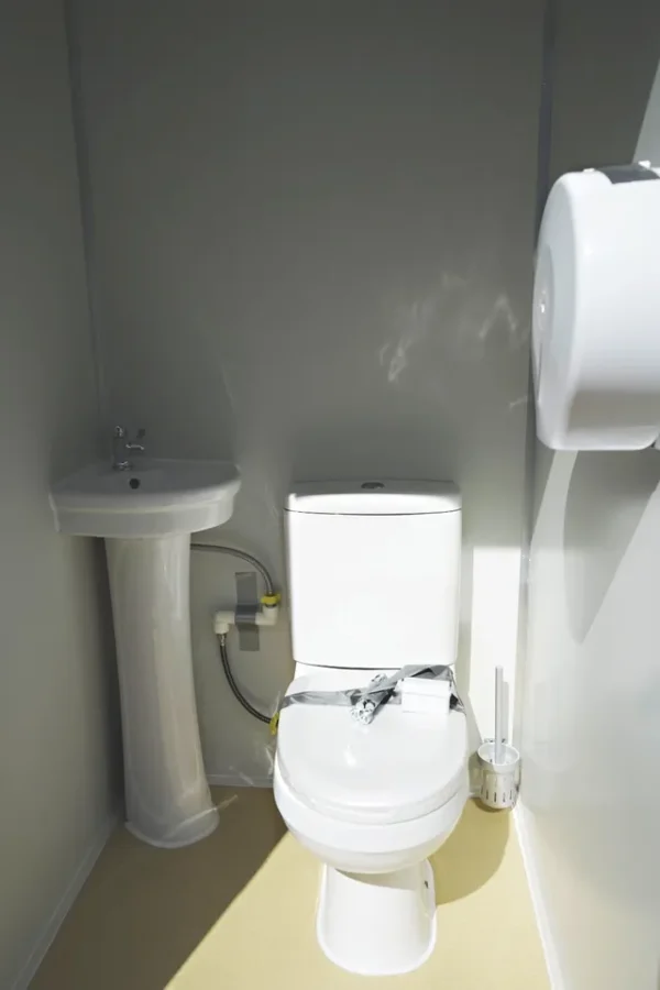 Portable Restroom – Outdoor Mobile Toilet With Sink - Image 8