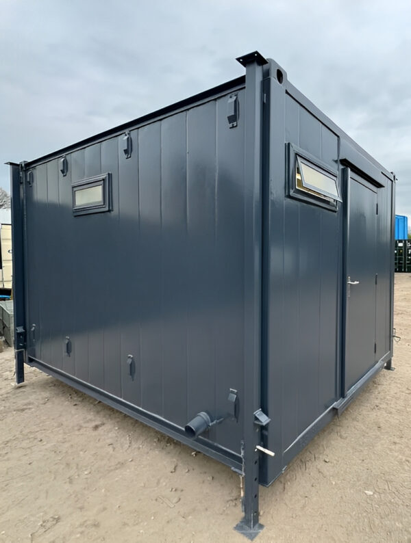 12 x 9ft Anti Vandal 2 + 1 Toilet Block - Image 4
