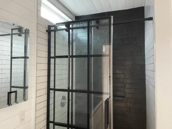 Multi Unit 3 Bedroom Shipping Container Home - Image 10