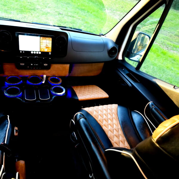 2020 Mercedes Sprinter 2WD (Arlo) - Image 3