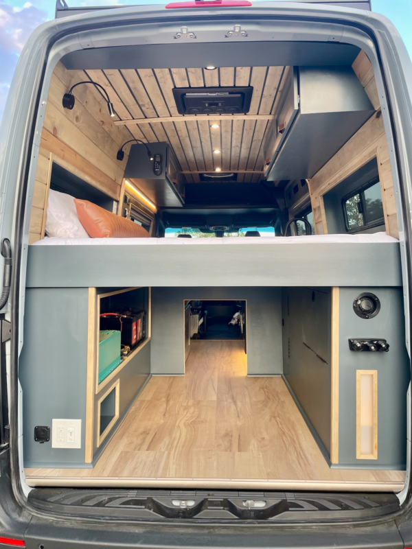 2025 Mercedes Sprinter AWD (ASPEN) - Image 16