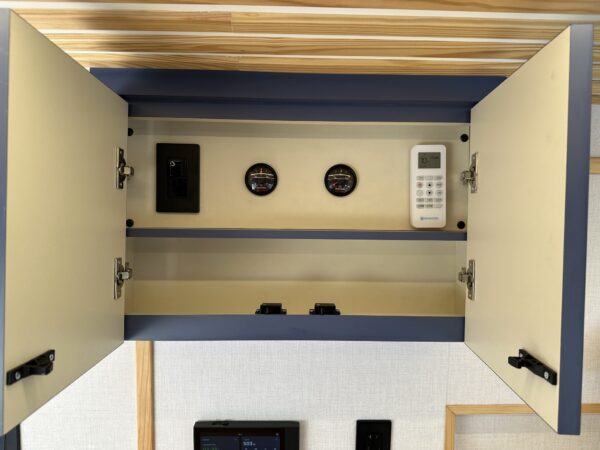 2012 Mercedes Sprinter 2WD (BEAU) - Image 23