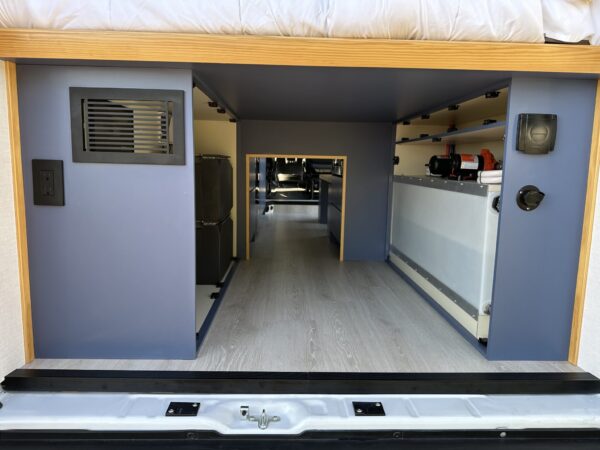 2024 Ram Promaster 3500 Extended High Roof 2WD (STORM) - Image 24