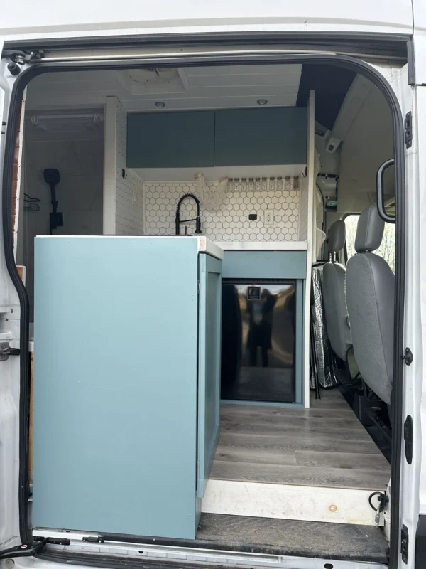 2019 Ford Transit High Roof EXT RWD With Bath (DEXTA) - Image 8