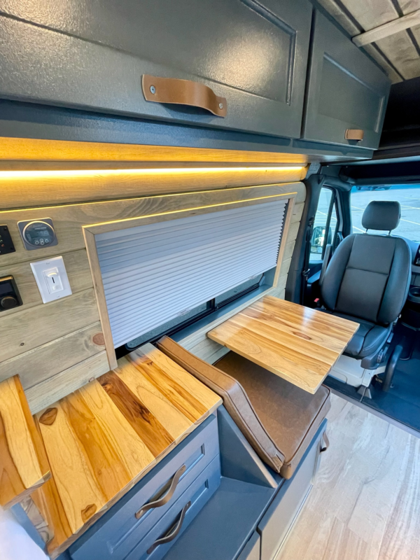 2025 Mercedes Sprinter AWD (ASPEN) - Image 29