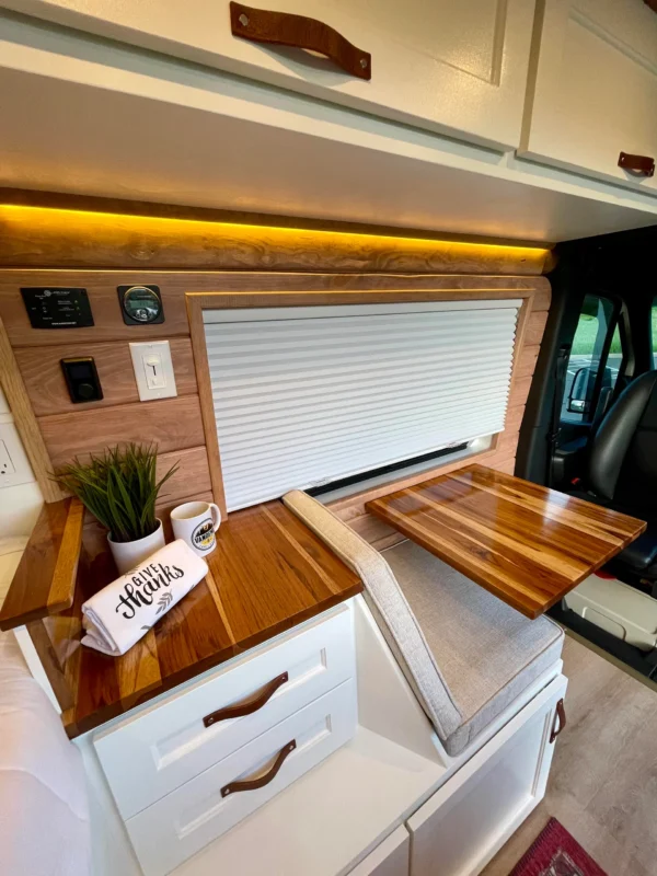 2022 Mercedez Benz 4×4 144 Home on Wheels Sprinter (BUCKEYE) - Image 2