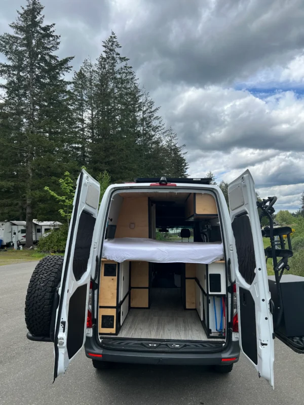 2021 Mercedes 170 High Sprinter 4×4 (CoCo) - Image 31