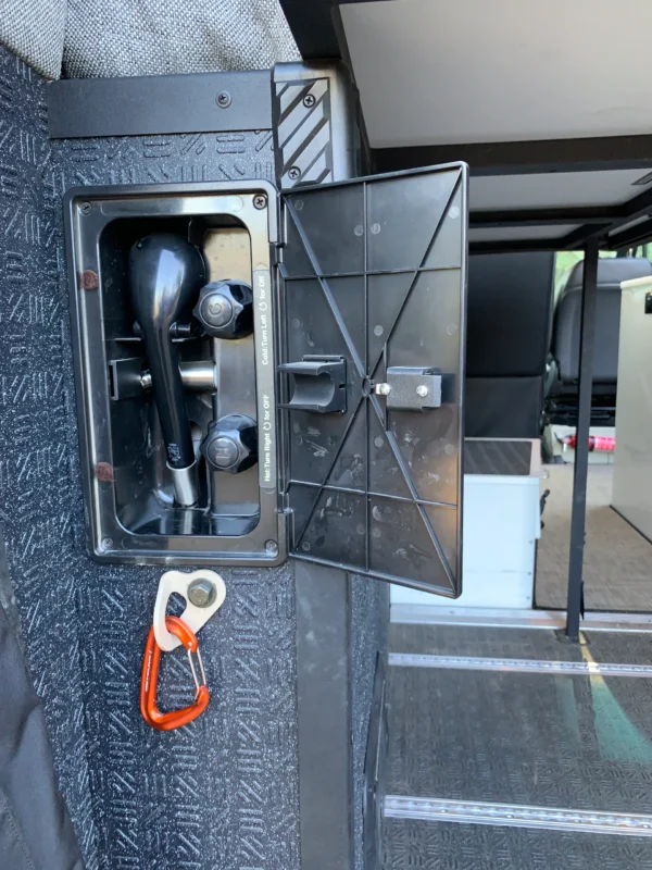 Pre-Owned 2020 Mercedes Sprinter 4×4 (OLIVER) - Image 9