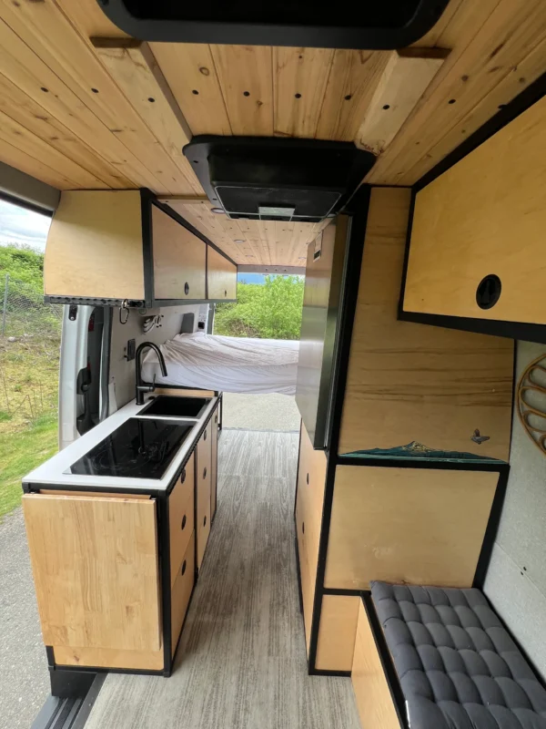 2021 Mercedes 170 High Sprinter 4×4 (CoCo) - Image 26