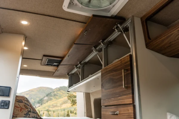 Pre-Owned 2020 Mercedes Sprinter 4×4 (SCOUT) - Image 6