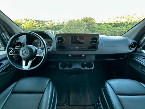 2019 Mercedes Sprinter 4×4 (SOPHIE) - Image 17