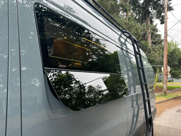 2021 Mercedes 170 High Sprinter 4×4 (CoCo) - Image 21
