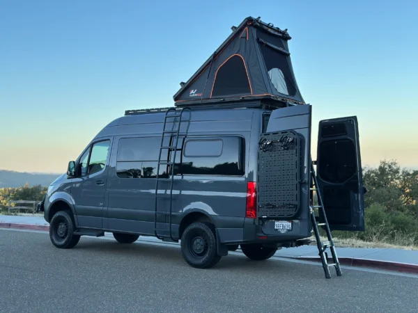 2019 Mercedes Sprinter 4×4 (SOPHIE)