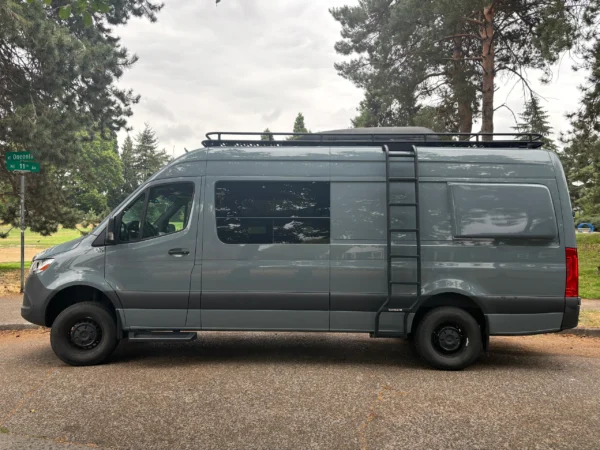 2021 Mercedes 170 High Sprinter 4×4 (CoCo) - Image 22
