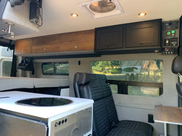 Pre-Owned 2020 Mercedes Sprinter 4×4 (OLIVER) - Image 16