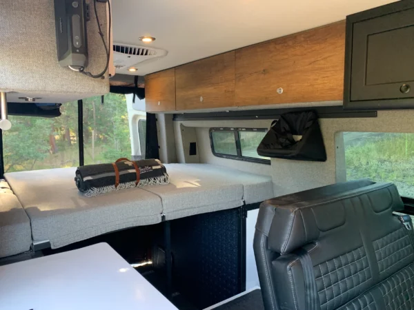Pre-Owned 2020 Mercedes Sprinter 4×4 (OLIVER) - Image 17