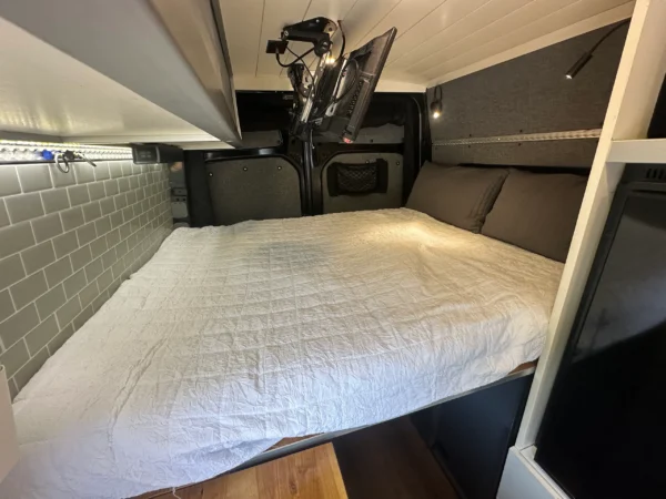 Pre-Owned 2015 Mercedes Sprinter 2WD (JUNO) - Image 16